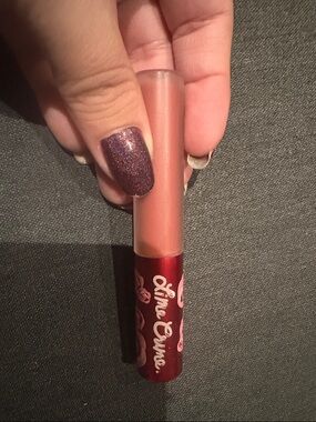 Lime crime velvetine